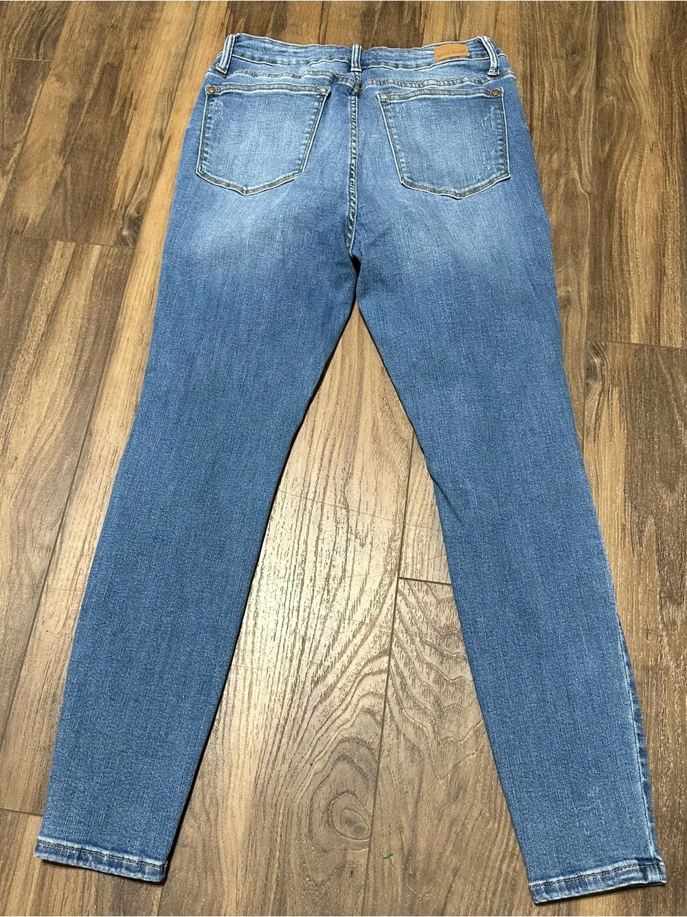 Judy Blue High Waist Lemon Patch Skinny Jeans Distressed 11/30